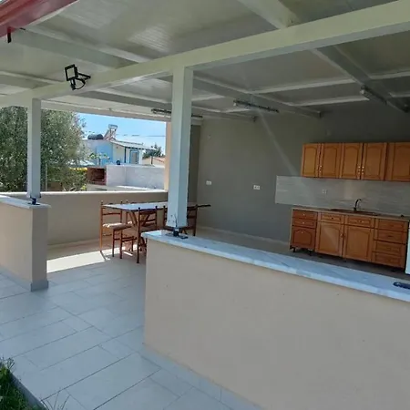 γιώργος και εύα Daire