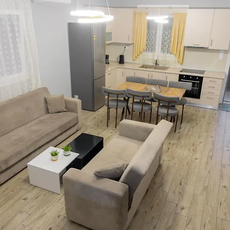 γιώργος και εύα Apartamento *